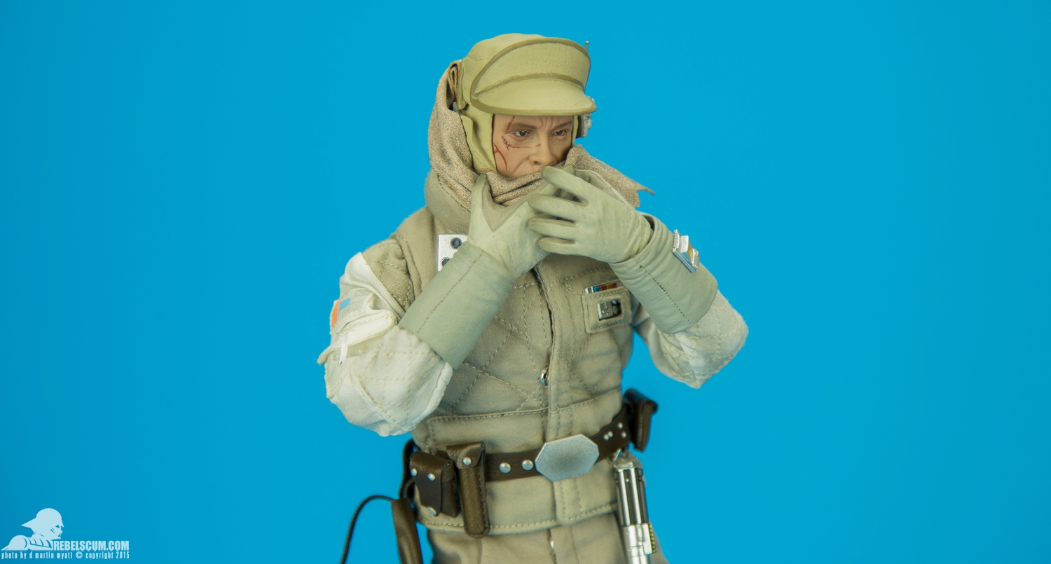 Luke-Skywalker-Hoth-Sixth-Scale-Sideshow-Collectibles-Star-Wars-040.jpg