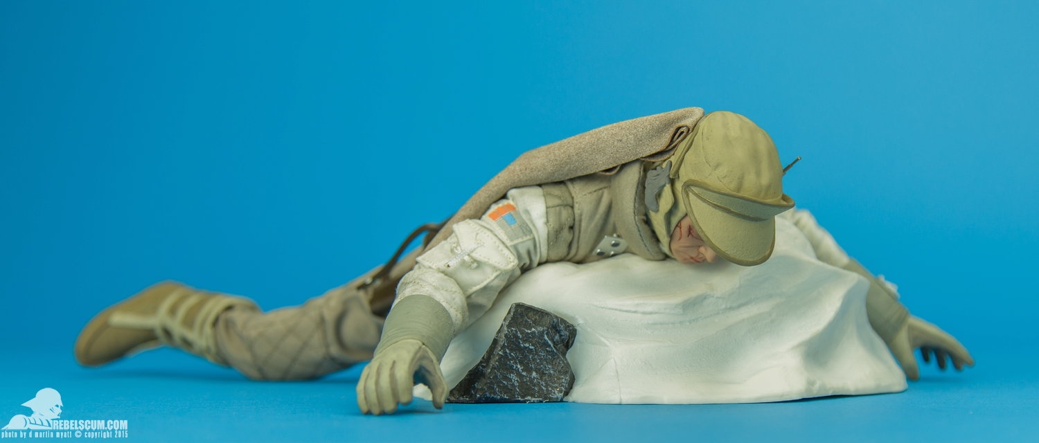 Luke-Skywalker-Hoth-Sixth-Scale-Sideshow-Collectibles-Star-Wars-043.jpg