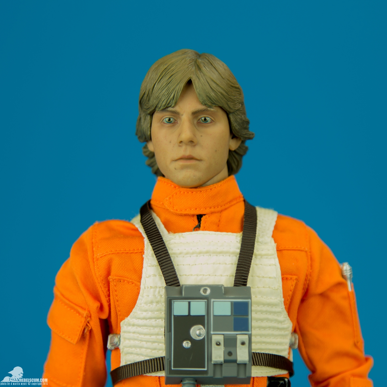 Luke-Skywalker-Red-Five-X-Wing-Pilot-Sideshow-Collectibles-013.jpg