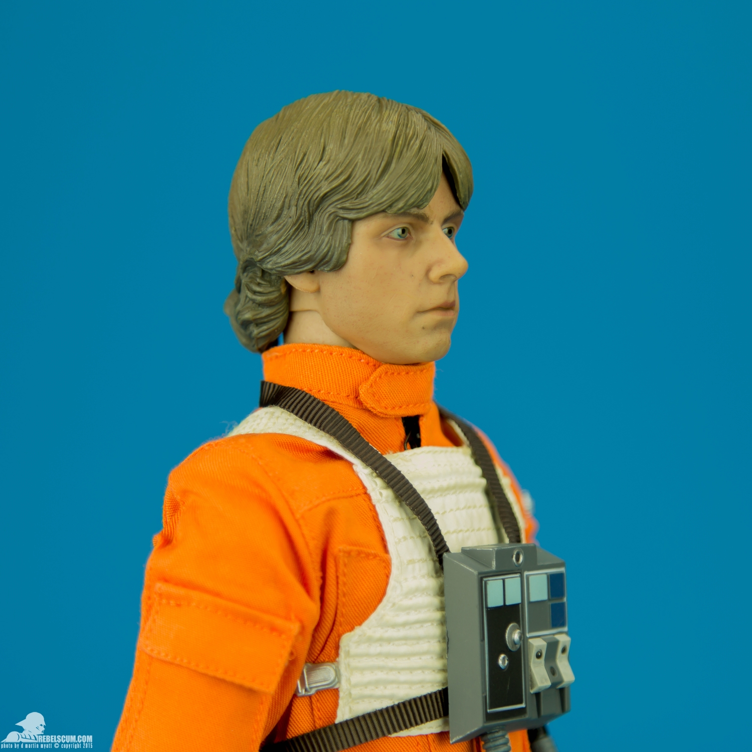 Luke-Skywalker-Red-Five-X-Wing-Pilot-Sideshow-Collectibles-014.jpg