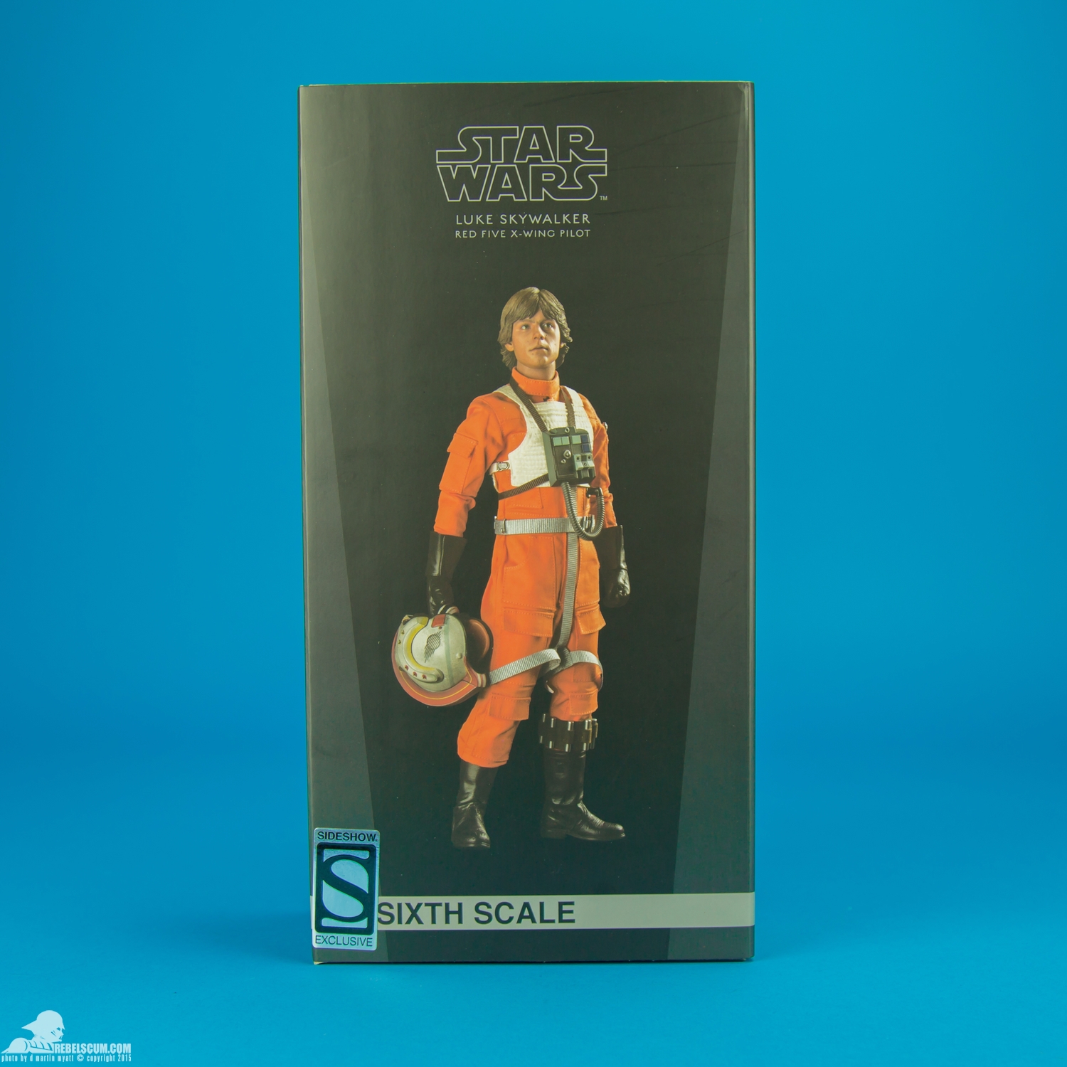 Luke-Skywalker-Red-Five-X-Wing-Pilot-Sideshow-Collectibles-029.jpg