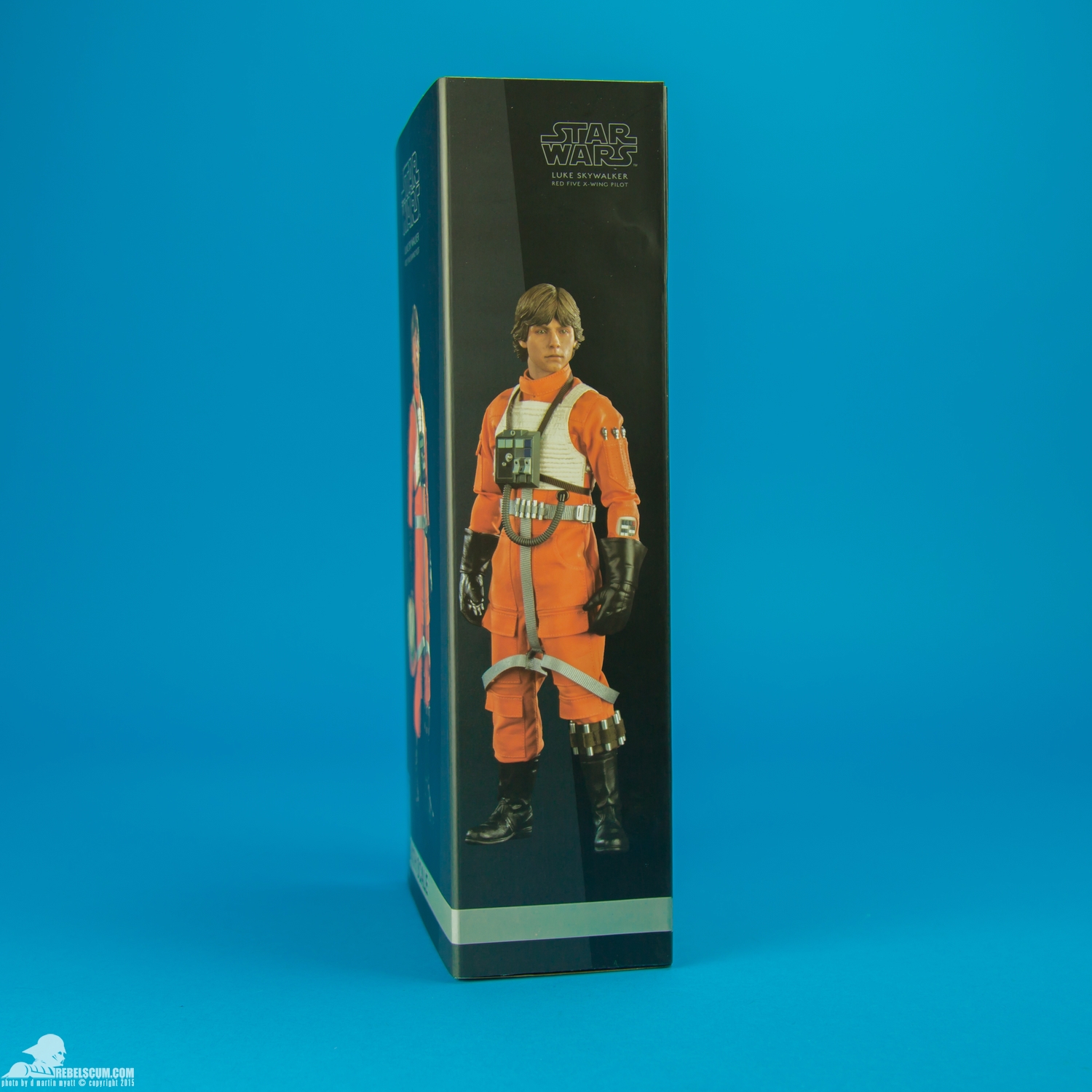 Luke-Skywalker-Red-Five-X-Wing-Pilot-Sideshow-Collectibles-031.jpg