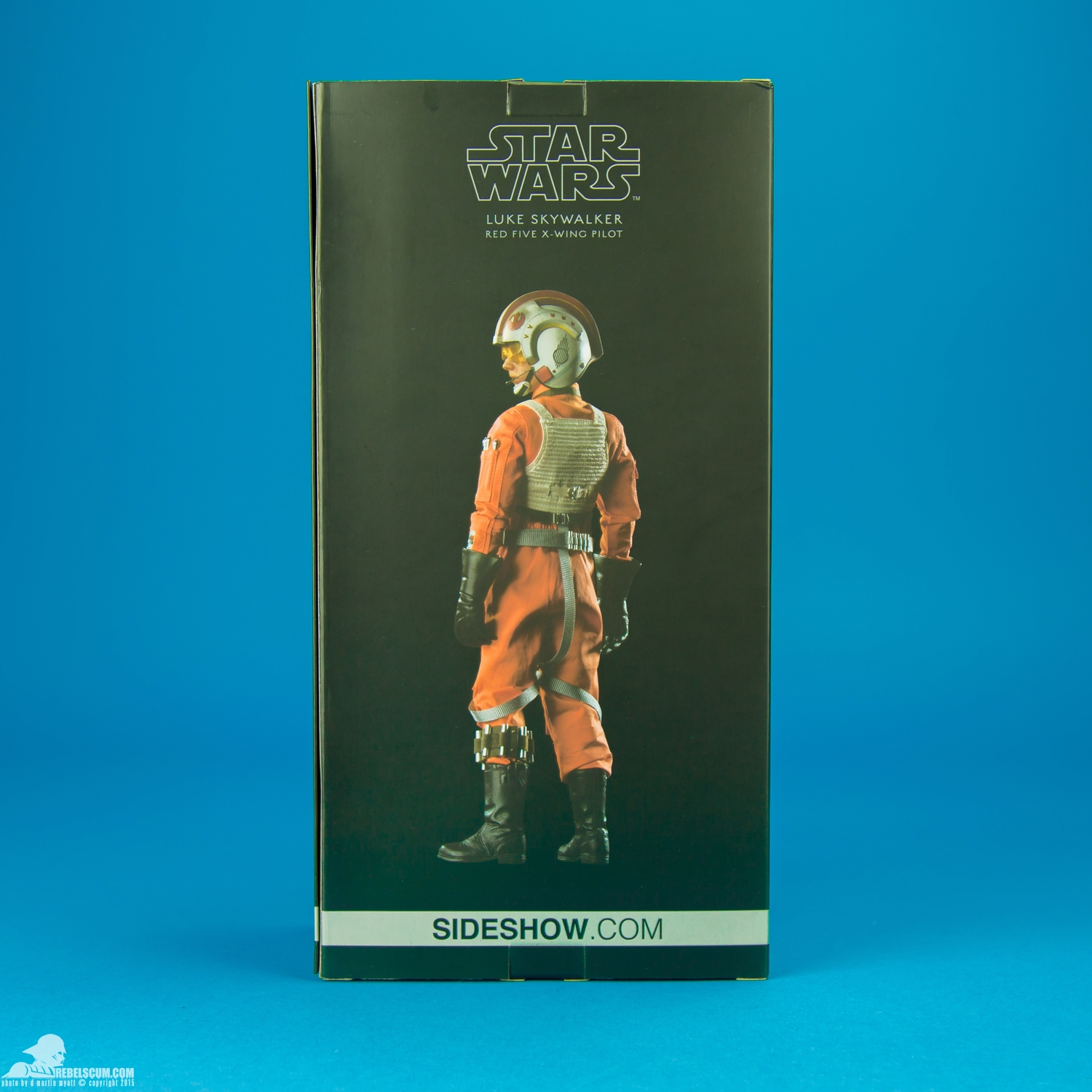 Luke-Skywalker-Red-Five-X-Wing-Pilot-Sideshow-Collectibles-032.jpg