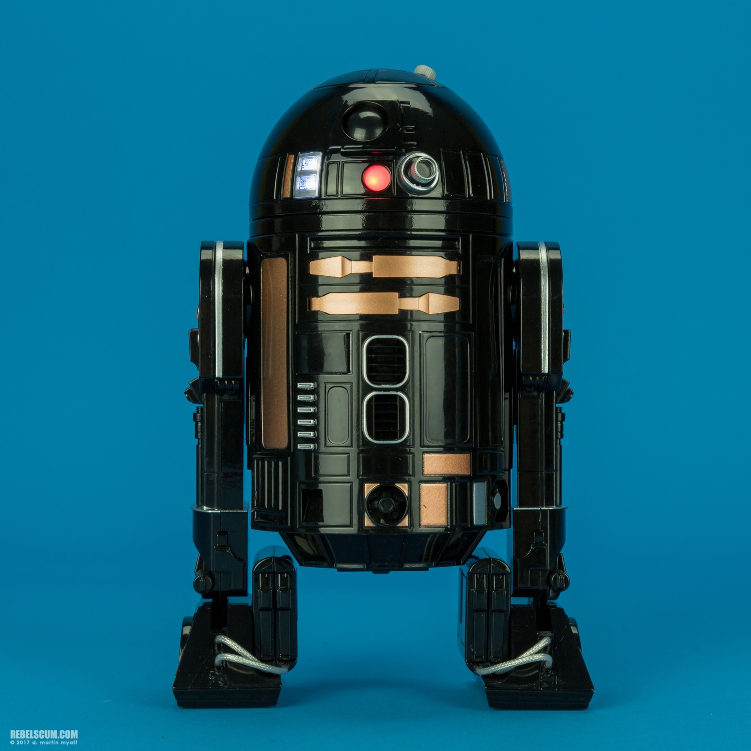 R2-Q5-Imperial-Astromech-Droid-Sideshow-Collectibles-001.jpg