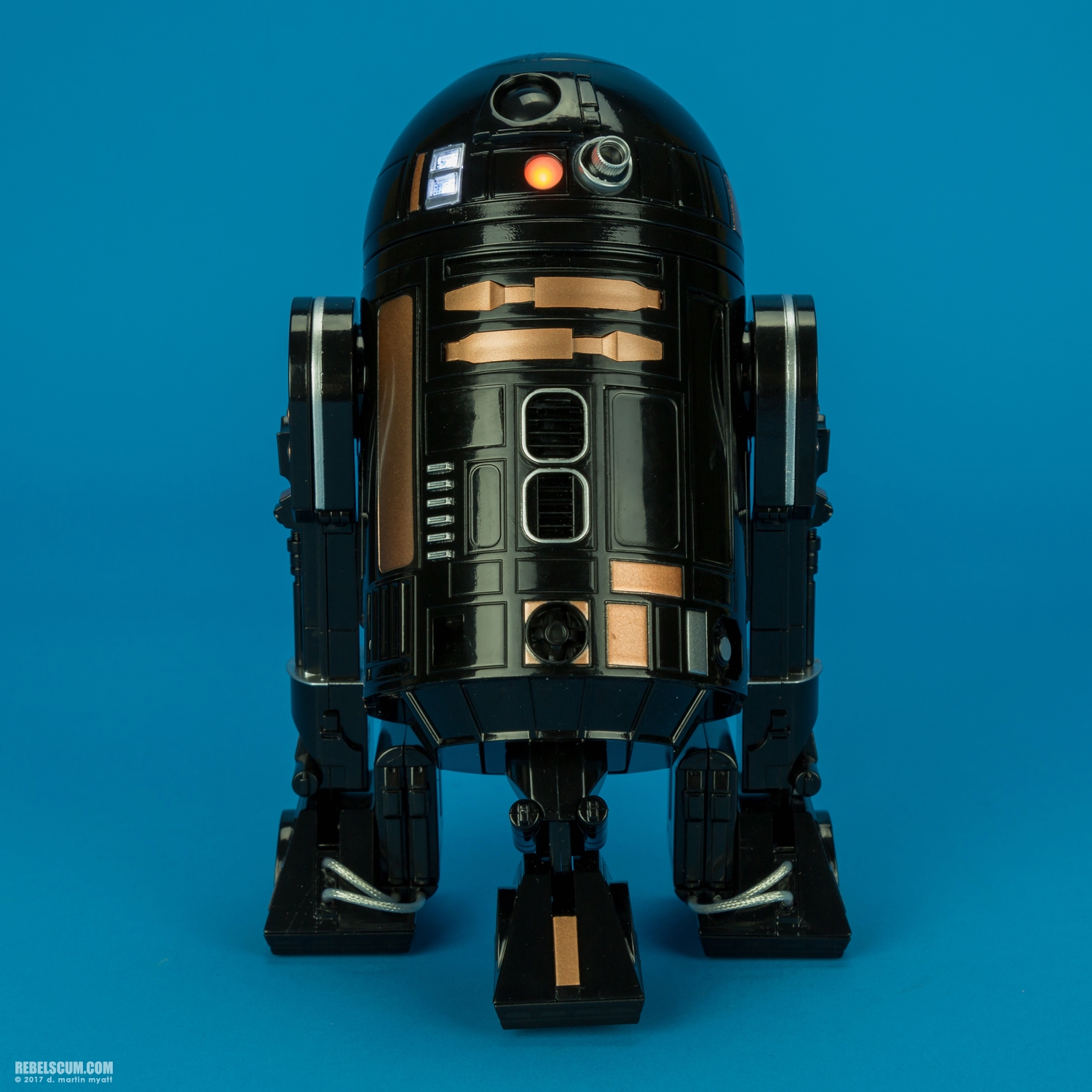 R2-Q5-Imperial-Astromech-Droid-Sideshow-Collectibles-005.jpg