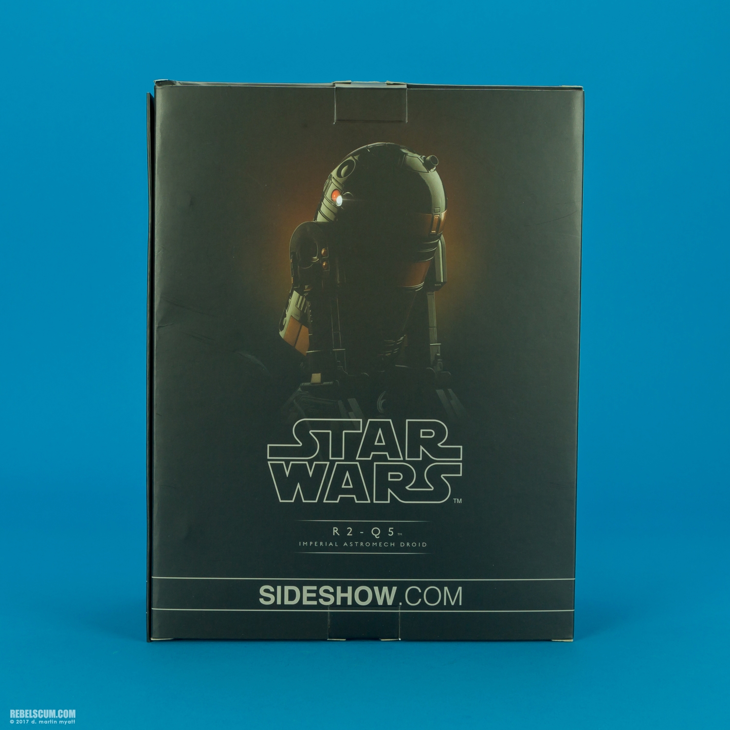 R2-Q5-Imperial-Astromech-Droid-Sideshow-Collectibles-012.jpg