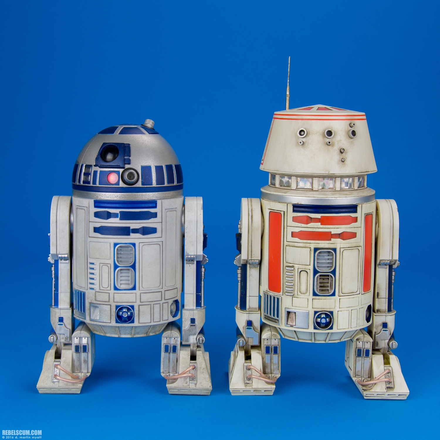 R5-D4-Sixth-Scale-Figure-Sideshow-Collectibles-Star-Wars-011.jpg