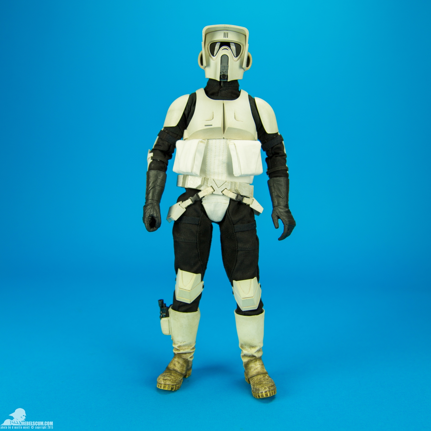 Scout-Trooper-Sixth-Scale-Figure-Sideshow-Collectibles-001.jpg