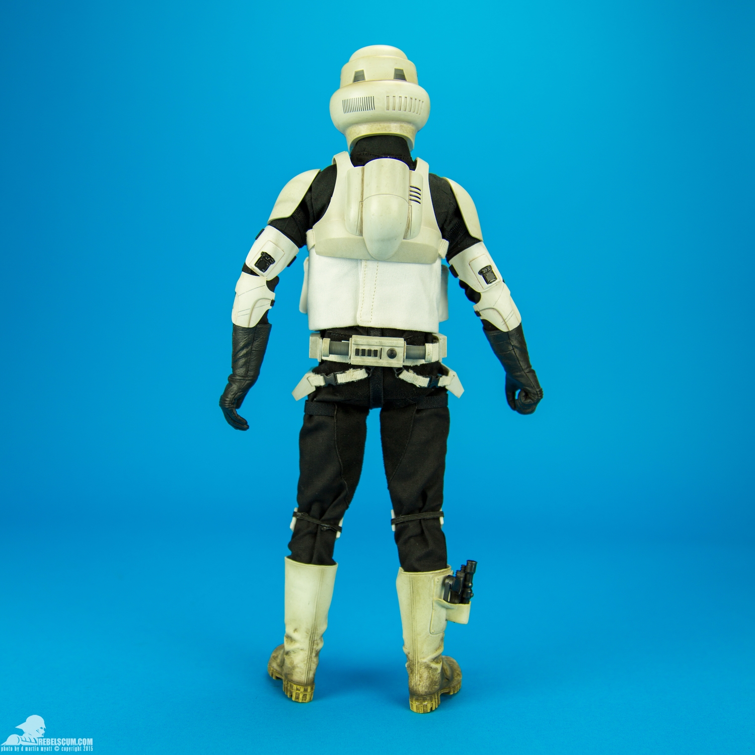 Scout-Trooper-Sixth-Scale-Figure-Sideshow-Collectibles-004.jpg