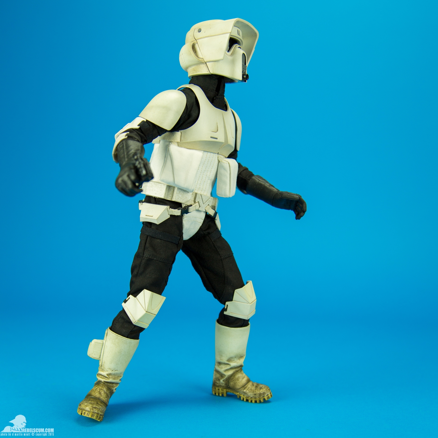 Scout-Trooper-Sixth-Scale-Figure-Sideshow-Collectibles-014.jpg