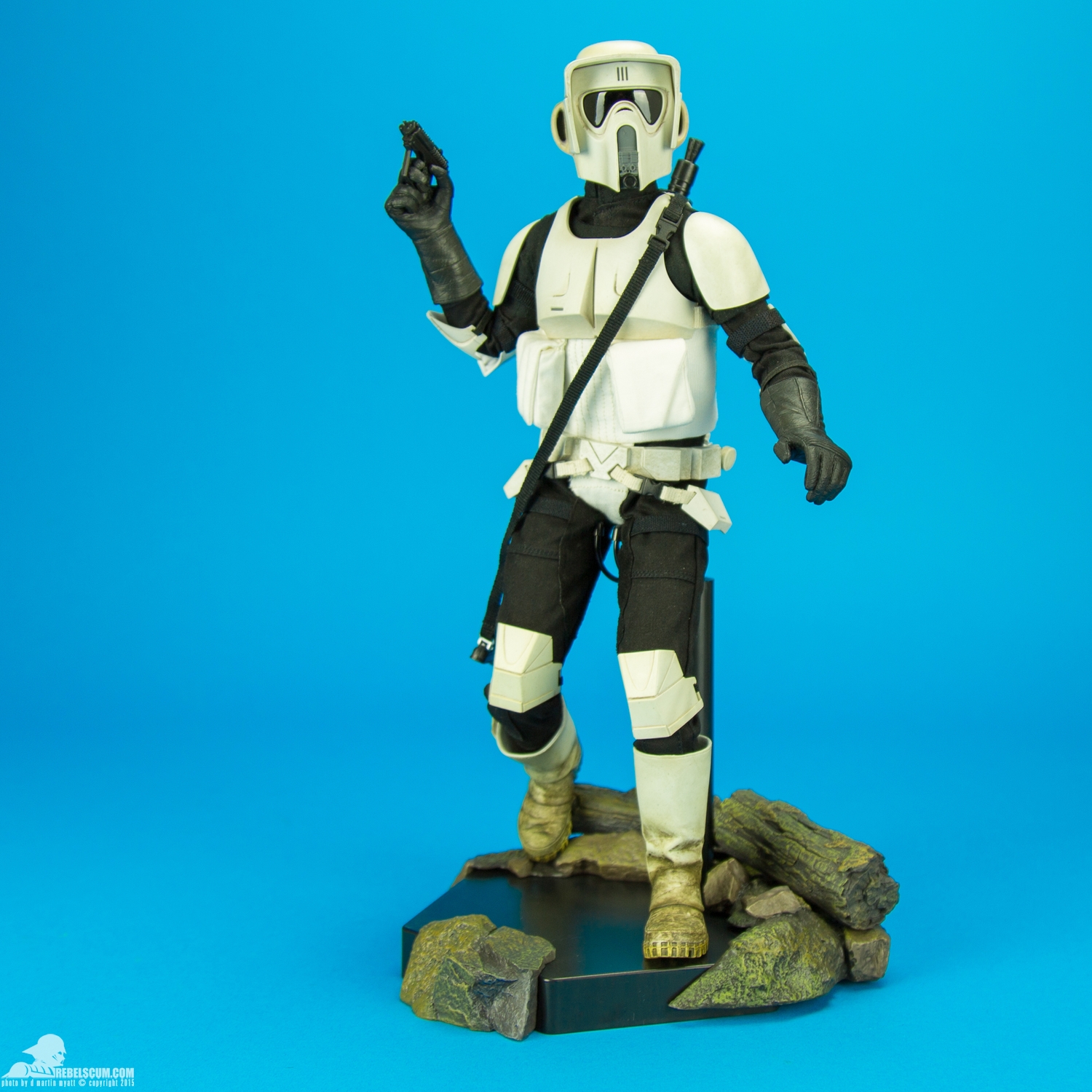 Scout-Trooper-Sixth-Scale-Figure-Sideshow-Collectibles-020.jpg