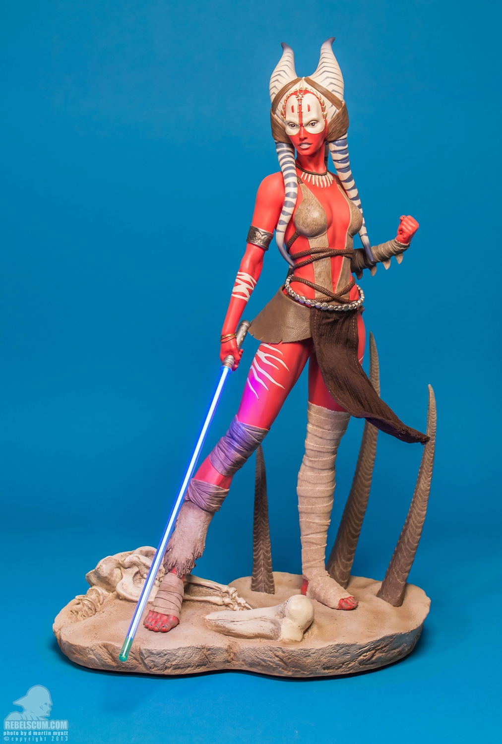 Shaak-Ti-Premium-Format-Figure-Sideshow-Collectibles-001.jpg