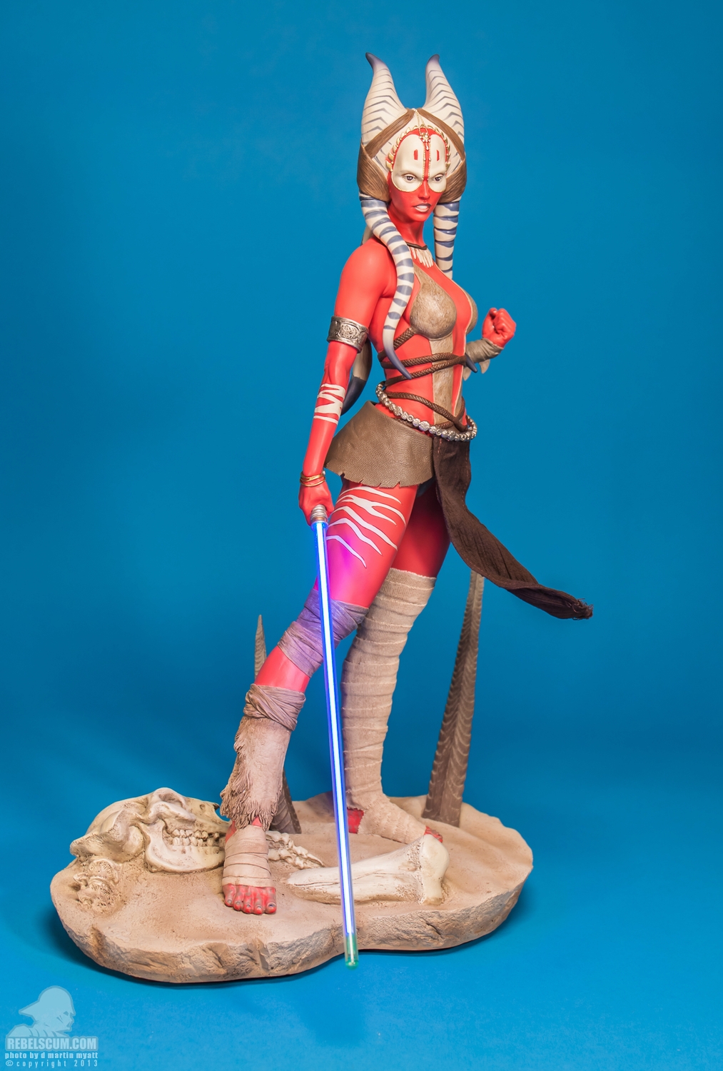 Shaak-Ti-Premium-Format-Figure-Sideshow-Collectibles-002.jpg