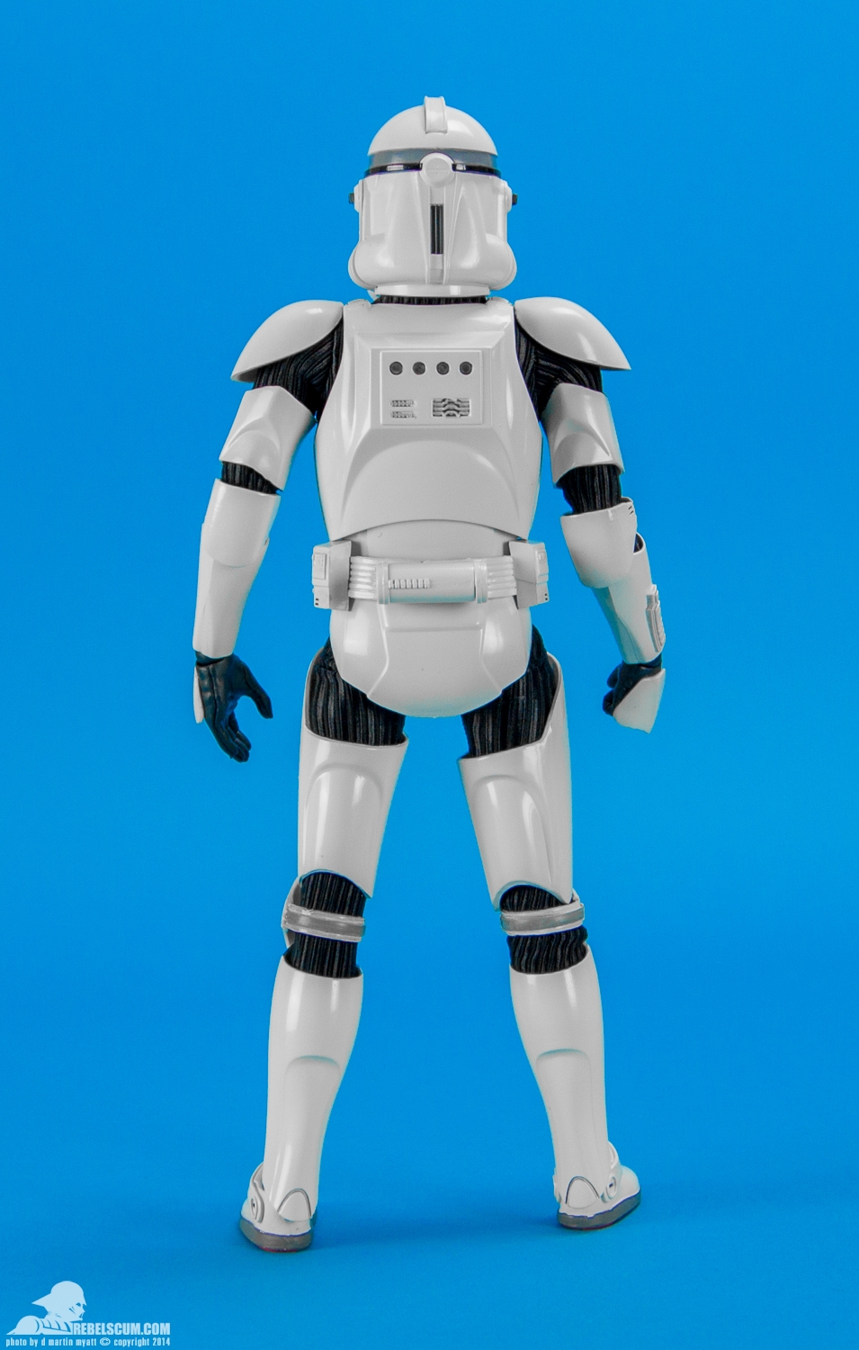 Shiny-Clone-Trooper-Deluxe-Sixth-Scale-Figure-Sideshow-008.jpg