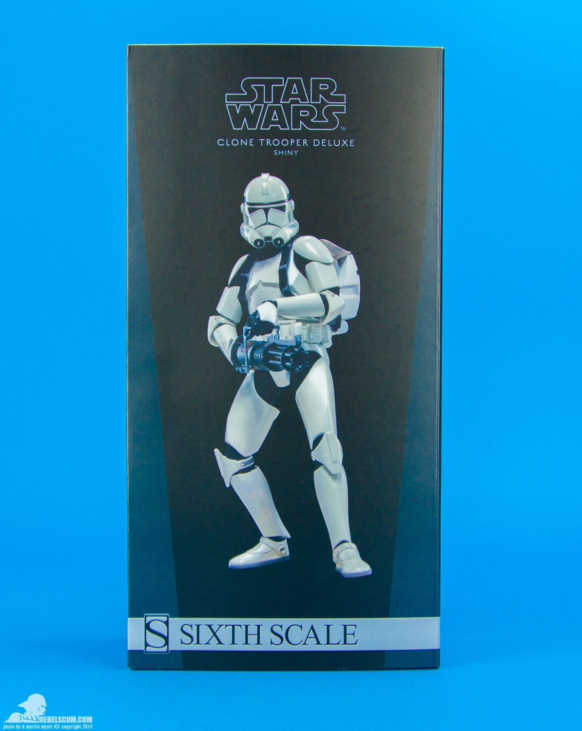 Shiny-Clone-Trooper-Deluxe-Sixth-Scale-Figure-Sideshow-023.jpg