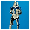 Stormtrooper-Commander-Premium-Format-Figure-Sideshow-004.jpg
