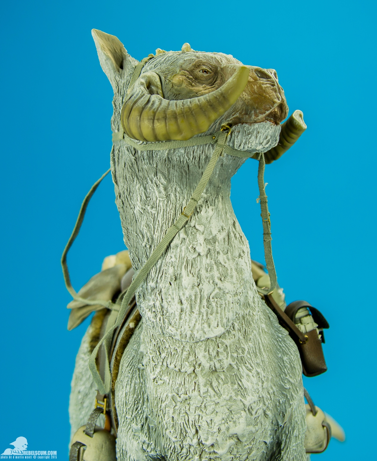 sideshow collectibles tauntaun