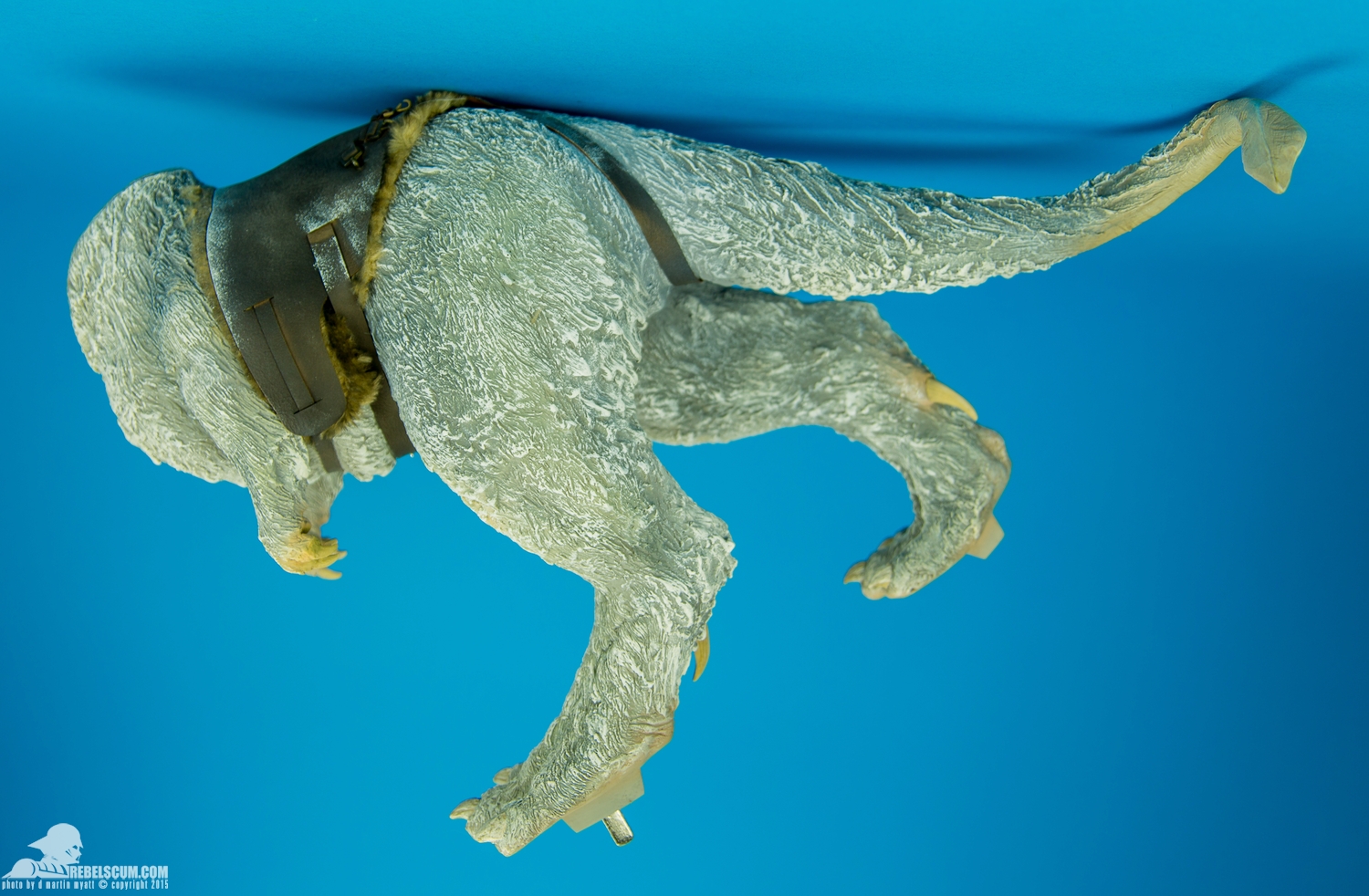 sideshow collectibles tauntaun