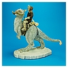 Tauntaun-Sixth-Scale-Sideshow-Collectibles-Star-Wars-033.jpg