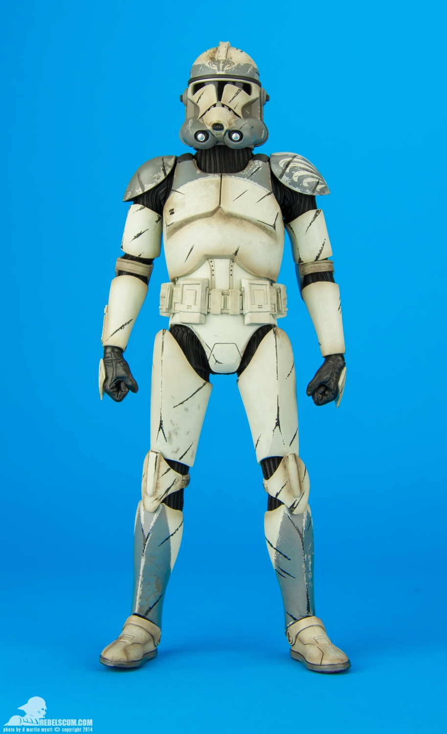 Wolfpack-Clone-Trooper-104th-Star-Wars-Sixth-Scale-001.jpg