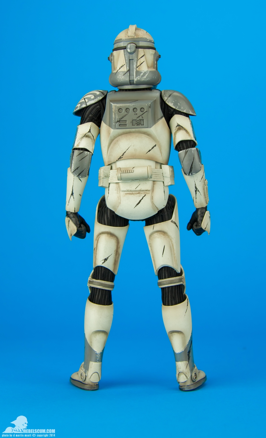 Wolfpack-Clone-Trooper-104th-Star-Wars-Sixth-Scale-004.jpg