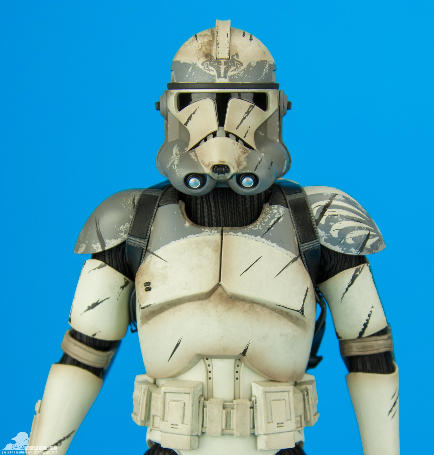 Wolfpack-Clone-Trooper-104th-Star-Wars-Sixth-Scale-013.jpg