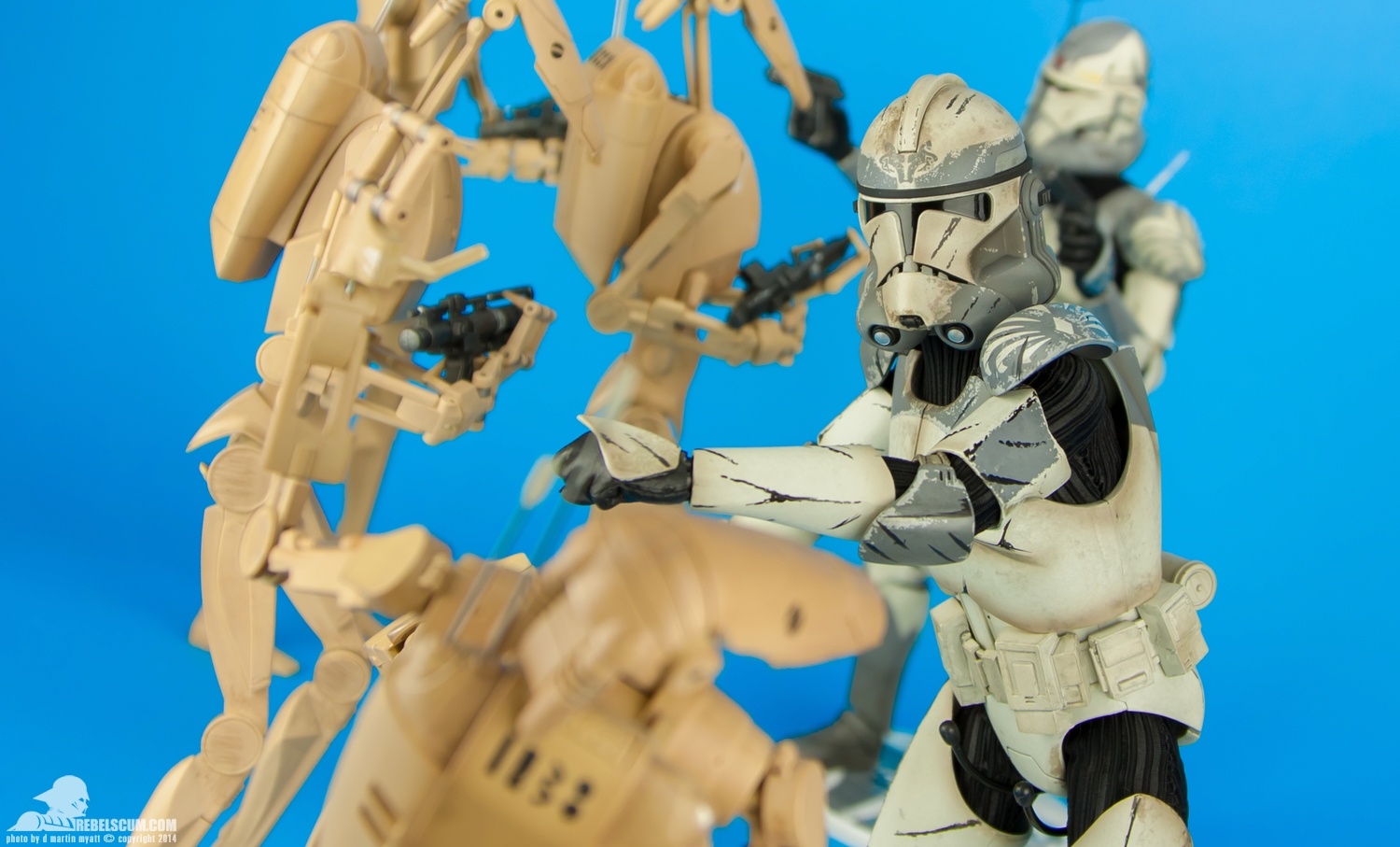 Wolfpack-Clone-Trooper-104th-Star-Wars-Sixth-Scale-019.jpg