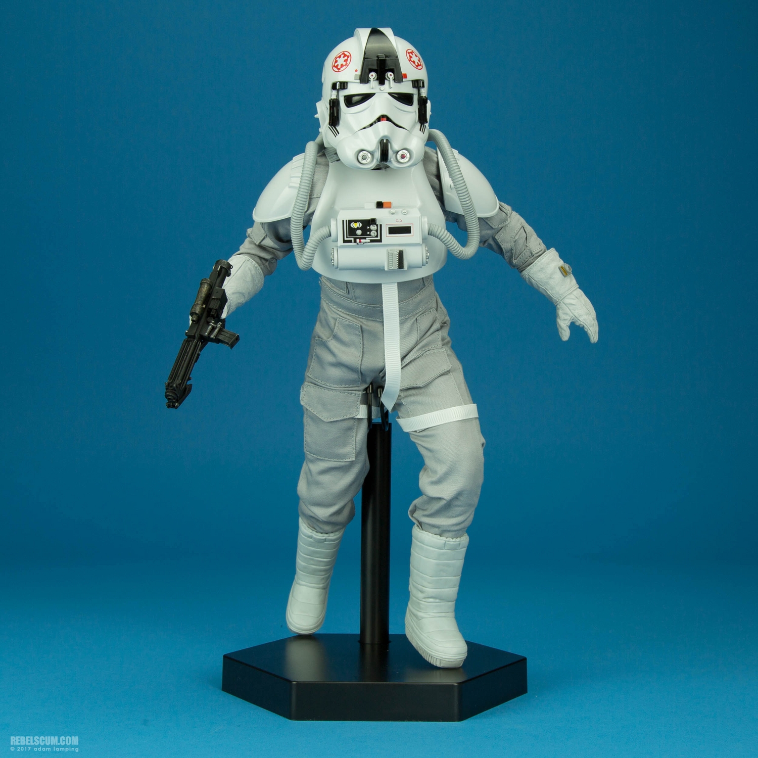 imperial-at-at-driver-sixth-scale-figure-sideshow-collectibles-012.jpg