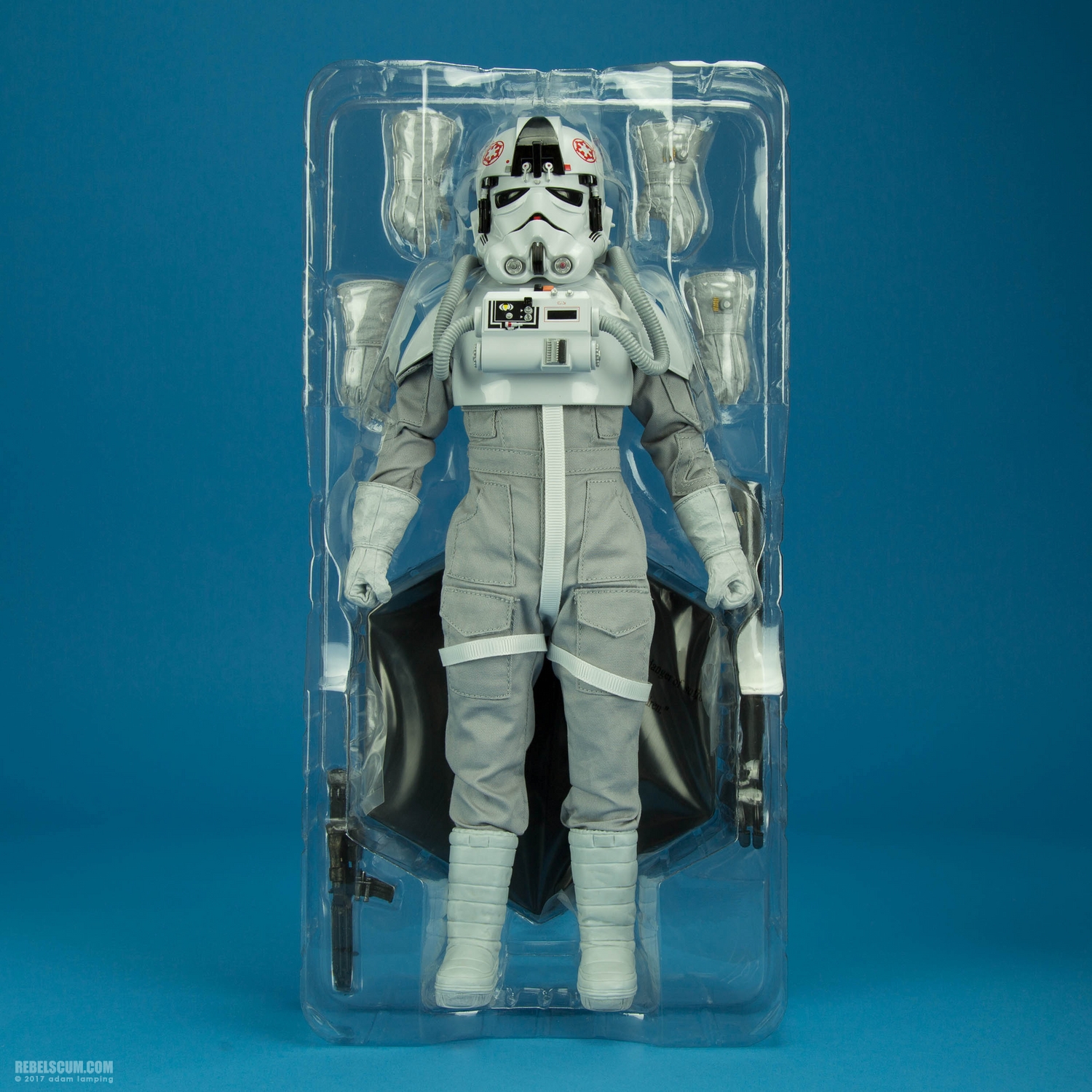 imperial-at-at-driver-sixth-scale-figure-sideshow-collectibles-019.jpg