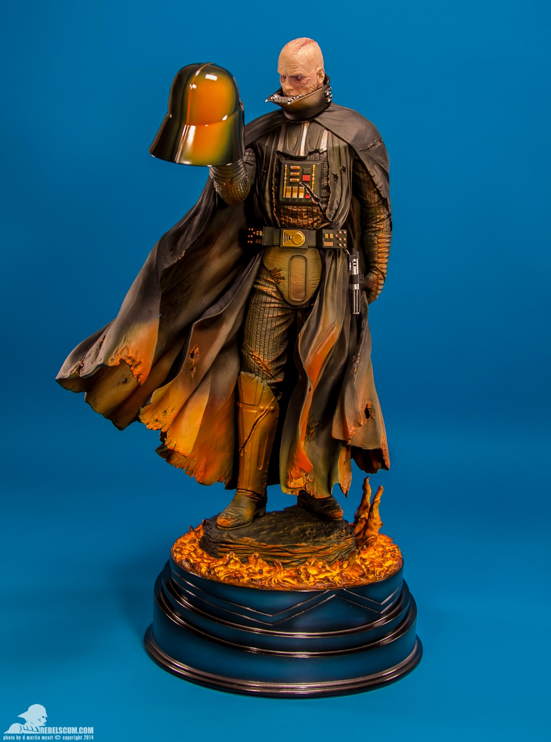 darth-vader-mythos-statue-sideshow-collectibles-001.jpg