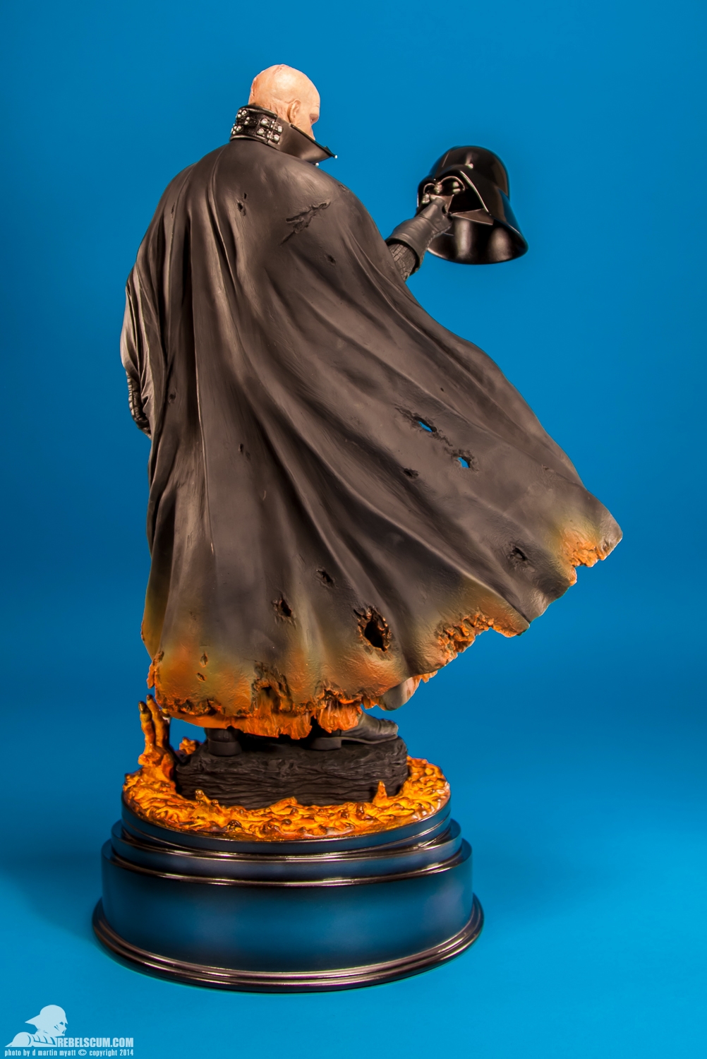 darth-vader-mythos-statue-sideshow-collectibles-004.jpg