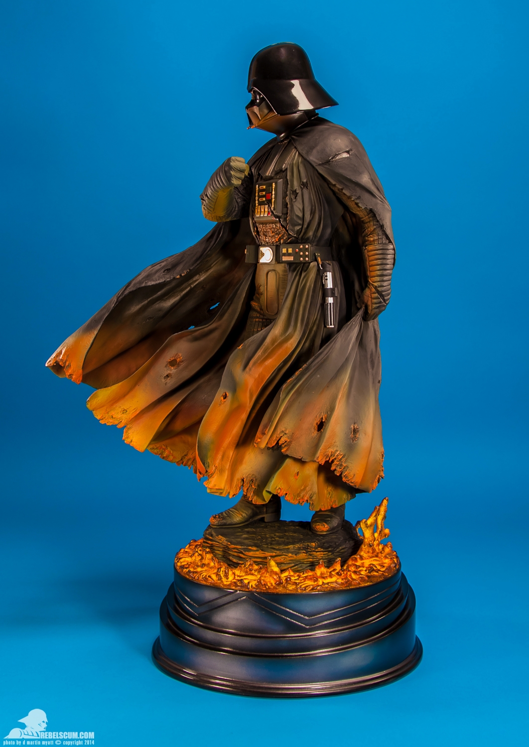 darth-vader-mythos-statue-sideshow-collectibles-007.jpg