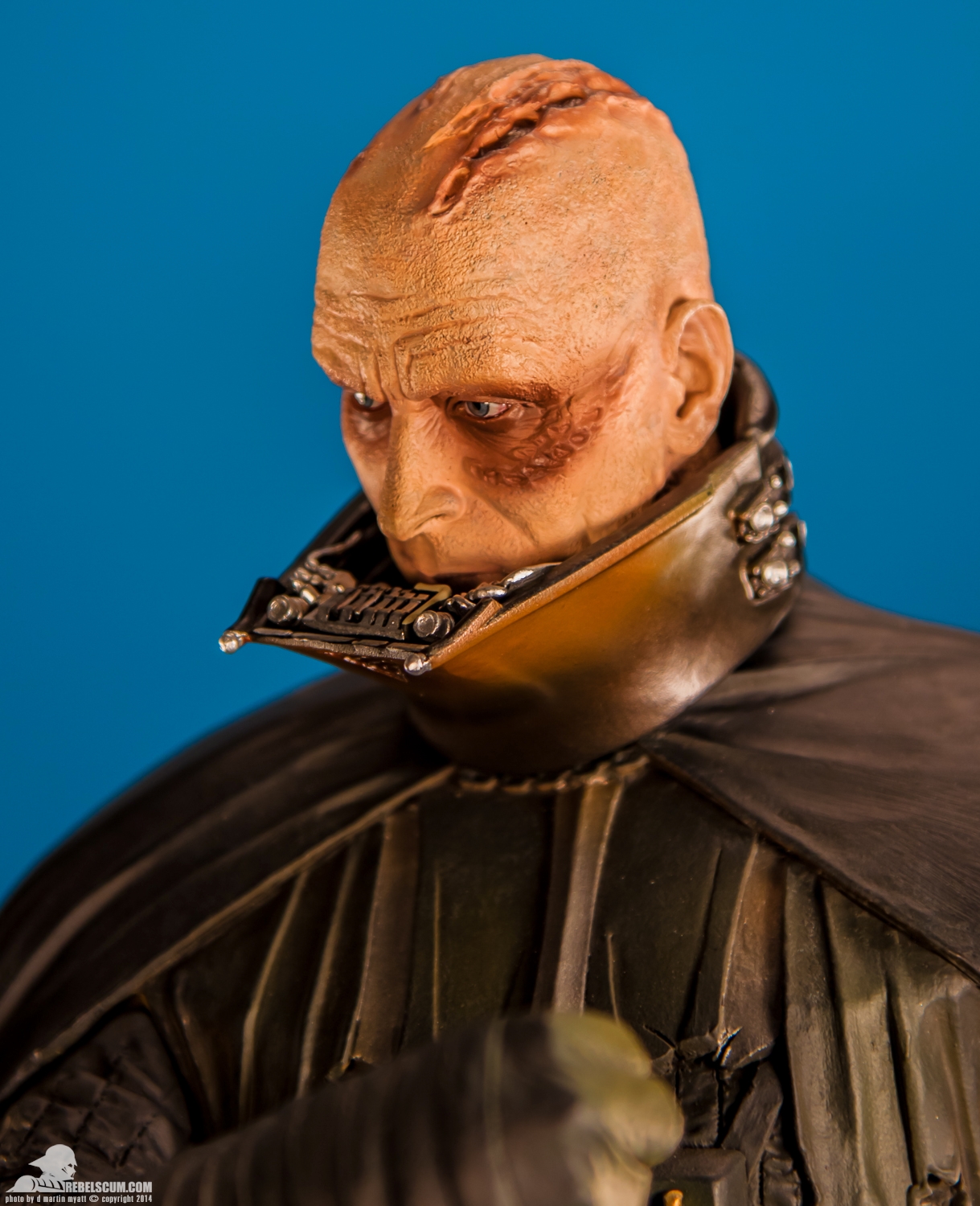 darth-vader-mythos-statue-sideshow-collectibles-023.jpg