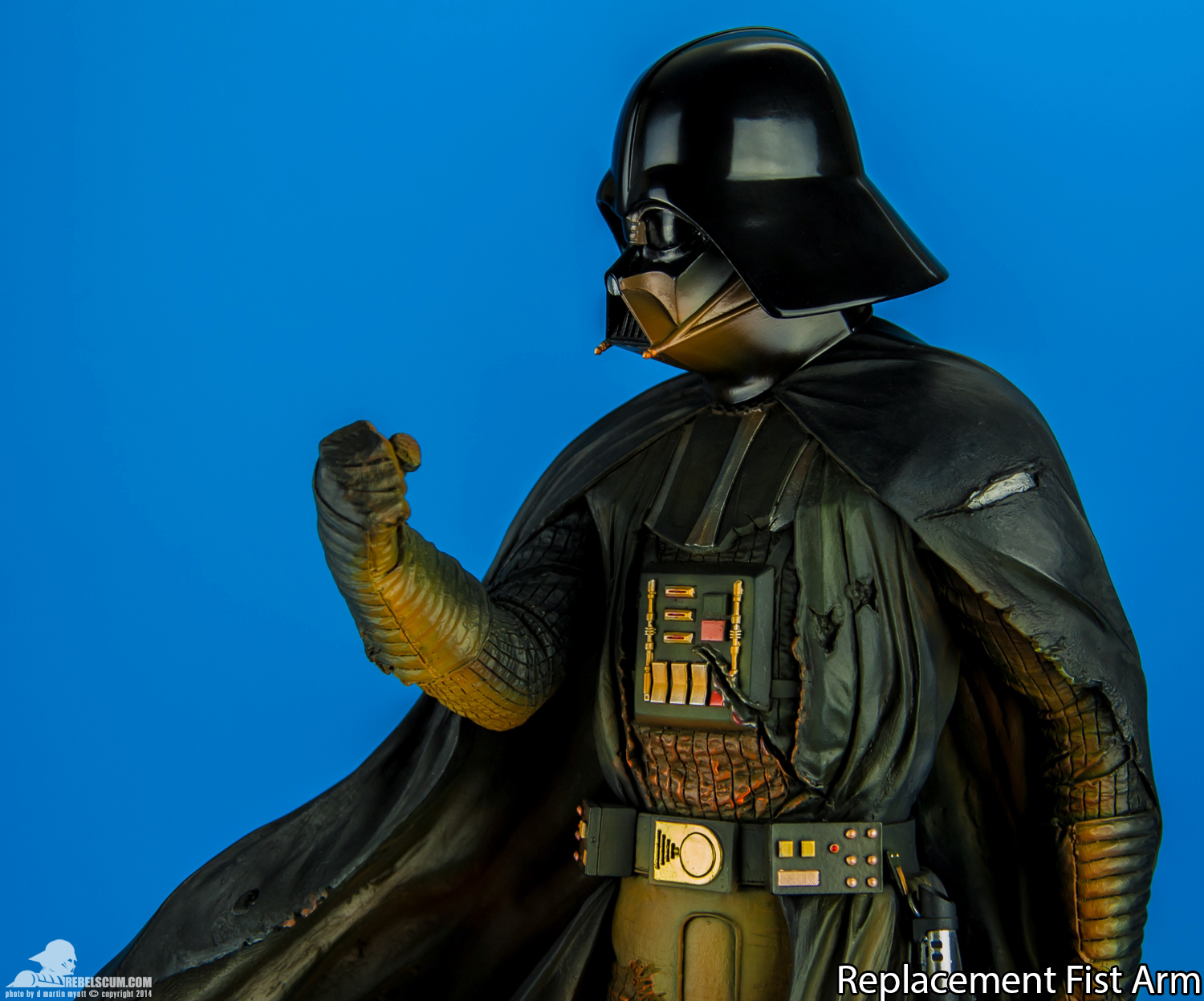 vader mythos statue