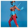 Aayla_Secura_Premium_Format_Figure_Sideshow_Collectibles-03.jpg