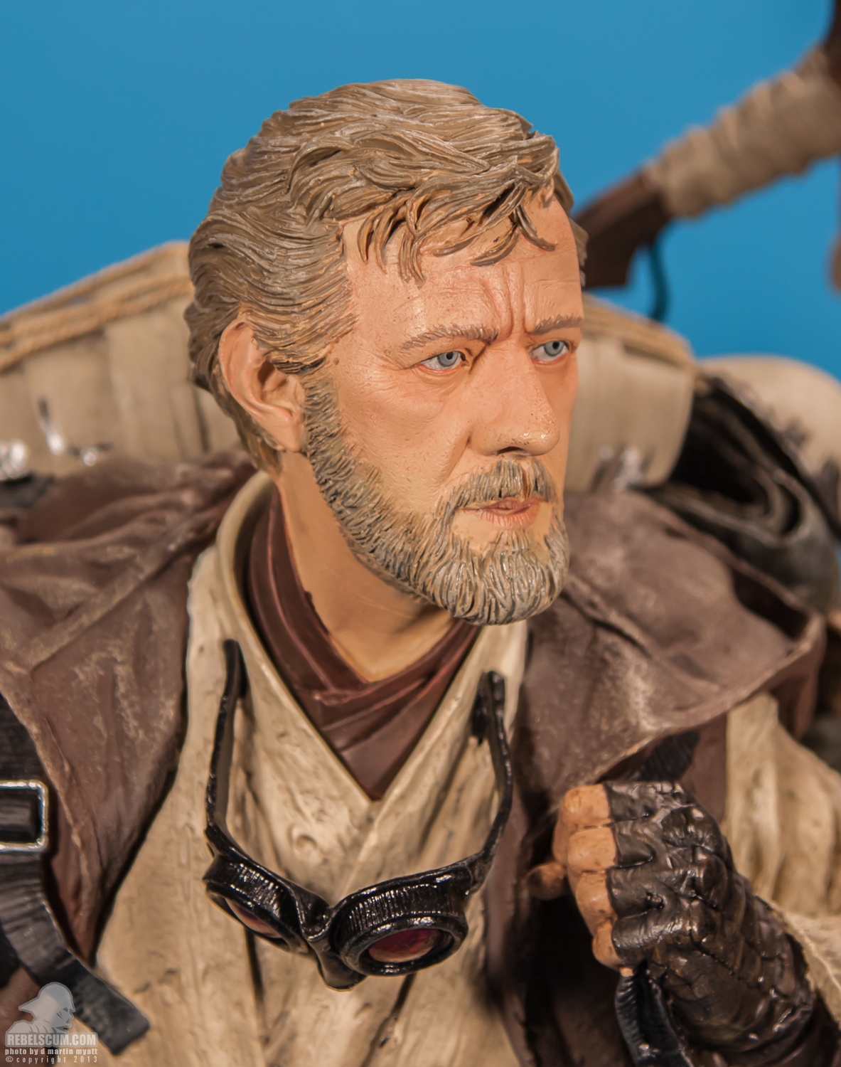 Ben_Kenobi_Mythos_Statue_Sideshow_Collectibles-14.jpg