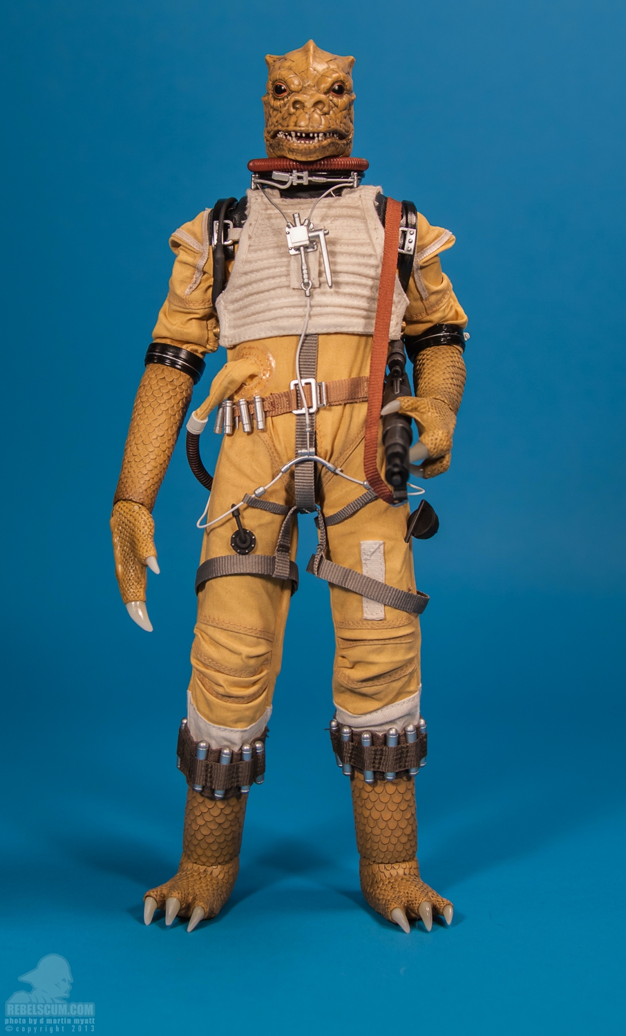 Bossk_Scum_Villainy_Star_Wars_Sideshow_Collectibles-01.jpg