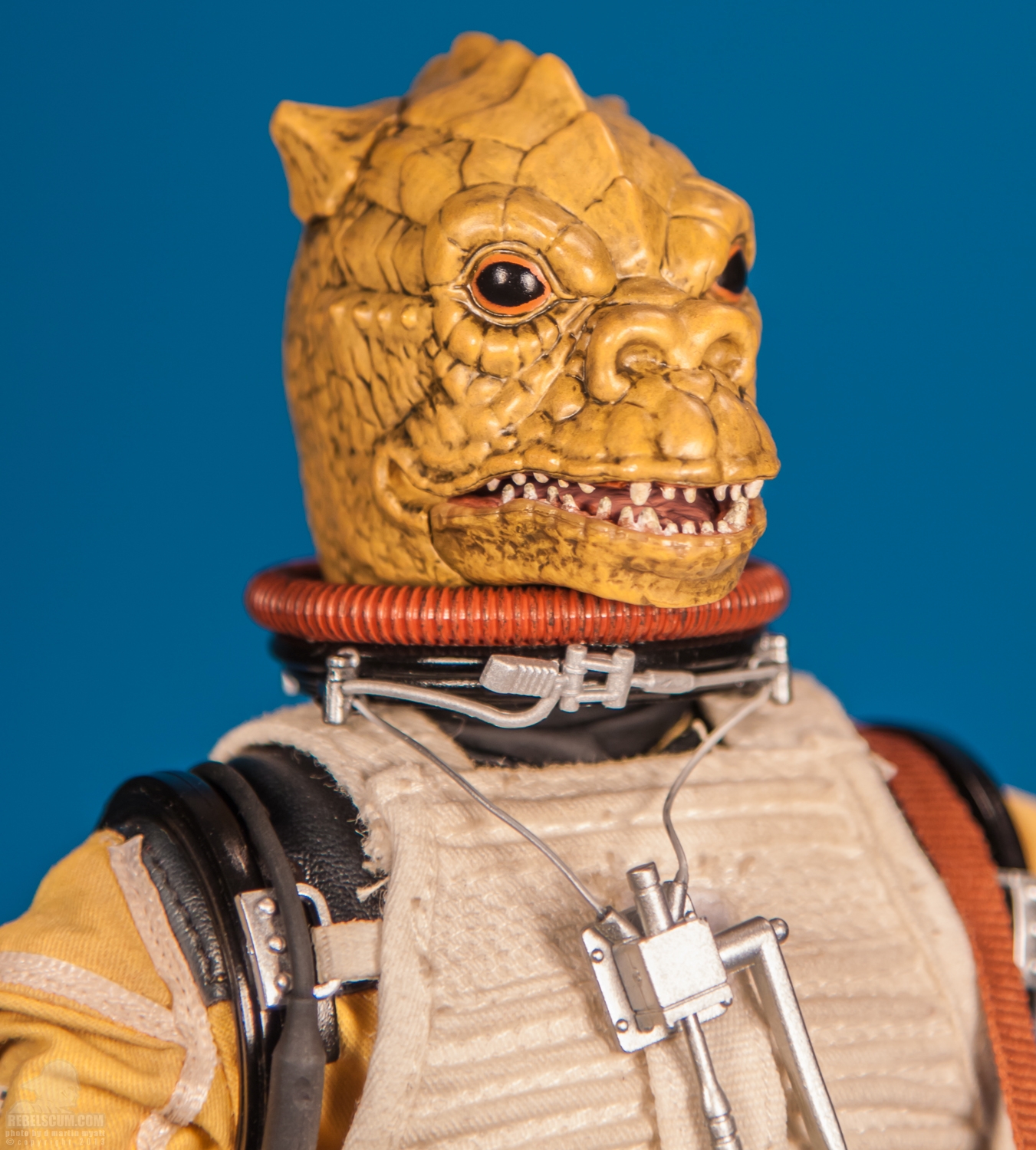 Bossk_Scum_Villainy_Star_Wars_Sideshow_Collectibles-06.jpg