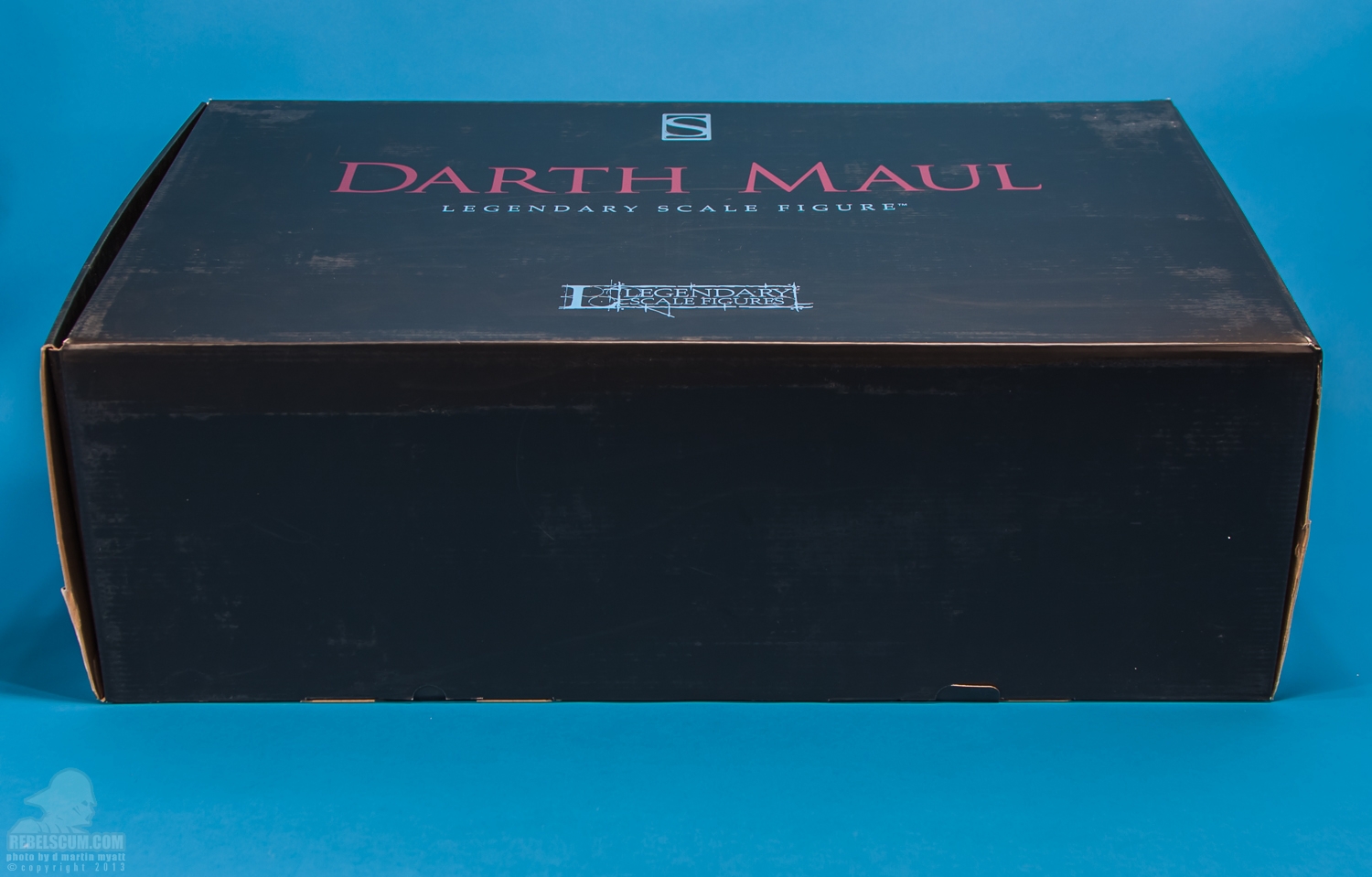 Darth_Maul_Legendary_Scale_Figure_Sideshow_Collectibles-53.jpg