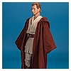 Padawan_Obi-Wan_Kenobi_Sideshow_Collectibles-03.jpg