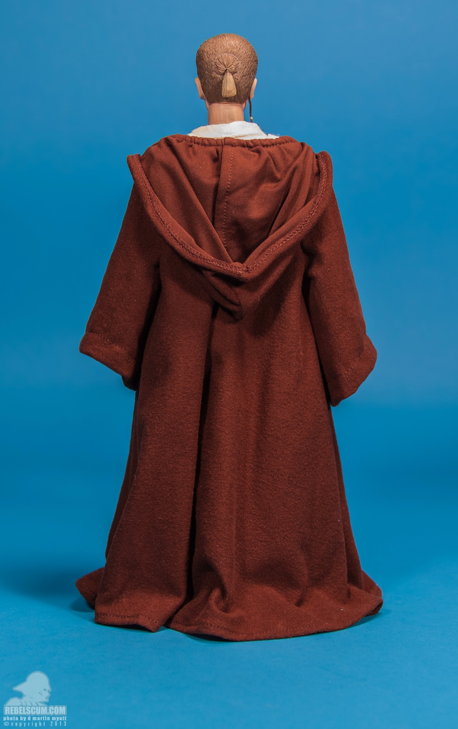 Padawan_Obi-Wan_Kenobi_Sideshow_Collectibles-04.jpg