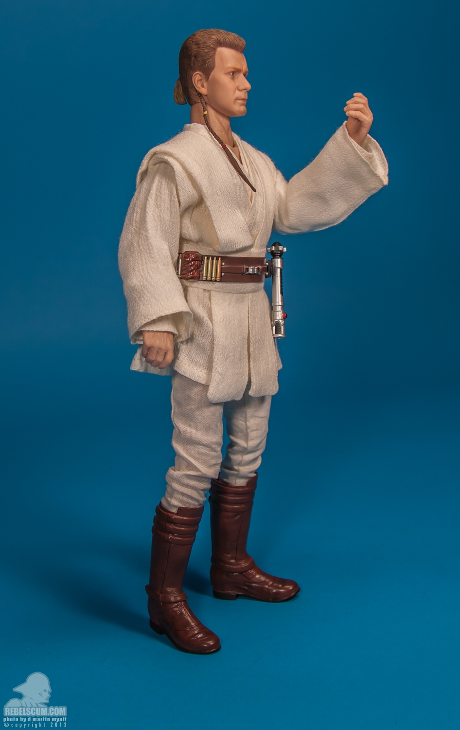 Padawan_Obi-Wan_Kenobi_Sideshow_Collectibles-06.jpg