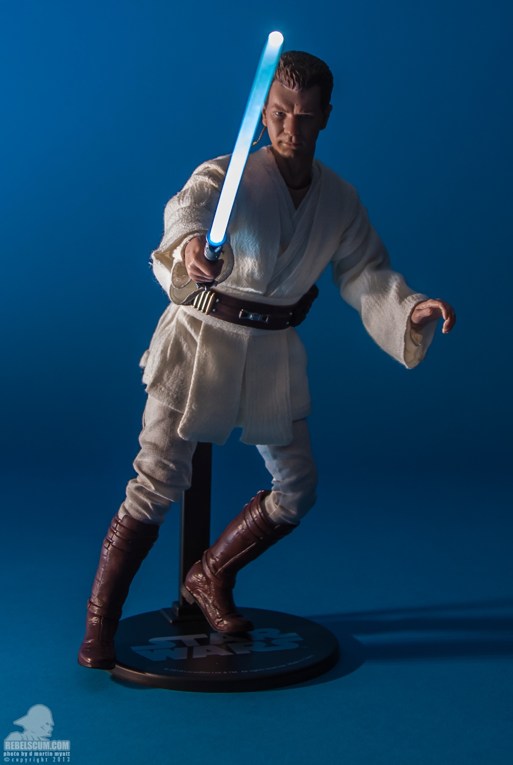 Padawan_Obi-Wan_Kenobi_Sideshow_Collectibles-36.jpg