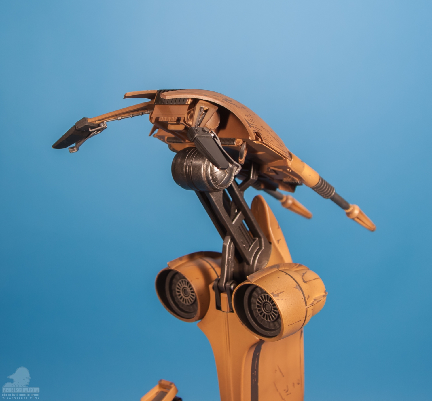 STAP_Battle_Droid_Star_Wars_Sideshow_Collectibles-34.jpg