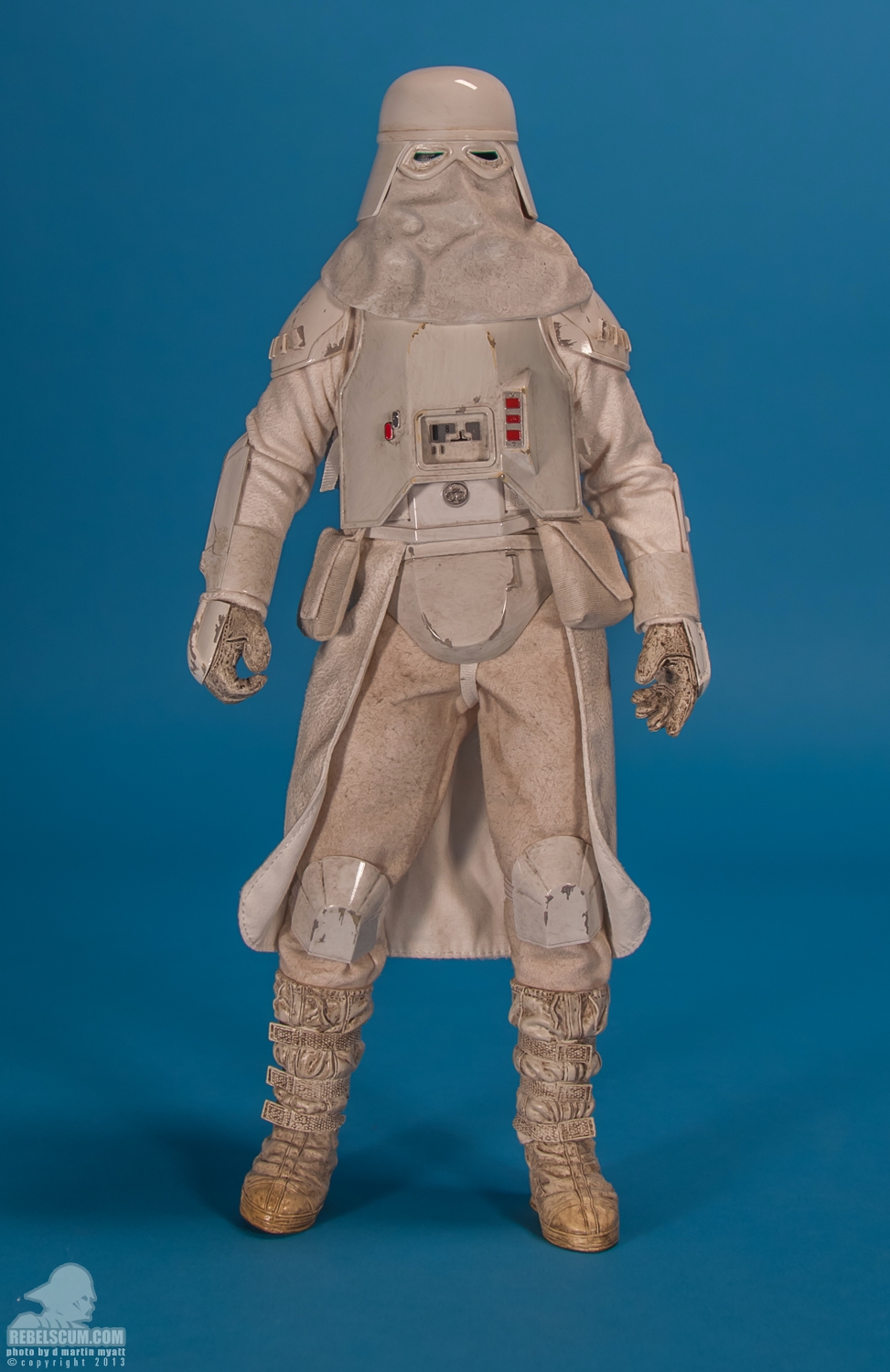 Snowtrooper_Militaries_Of_Star_Wars_Sideshow_Collectibles-01.jpg