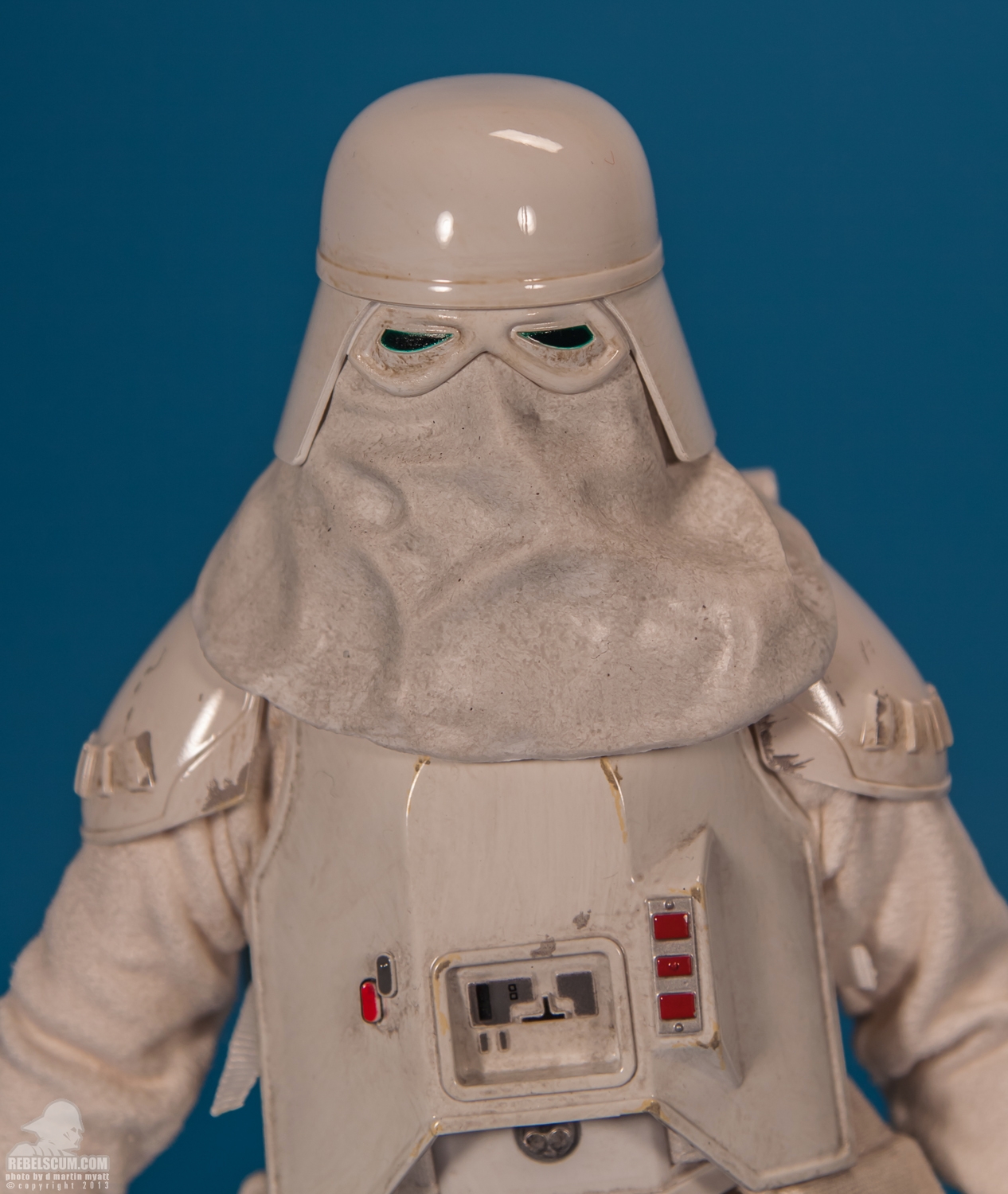 Snowtrooper_Militaries_Of_Star_Wars_Sideshow_Collectibles-05.jpg