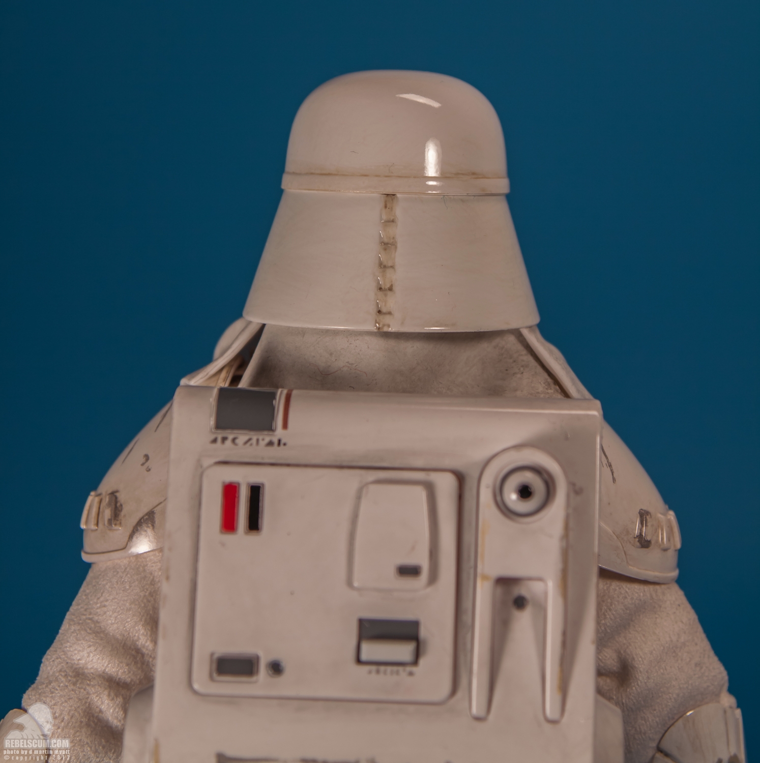 Snowtrooper_Militaries_Of_Star_Wars_Sideshow_Collectibles-09.jpg