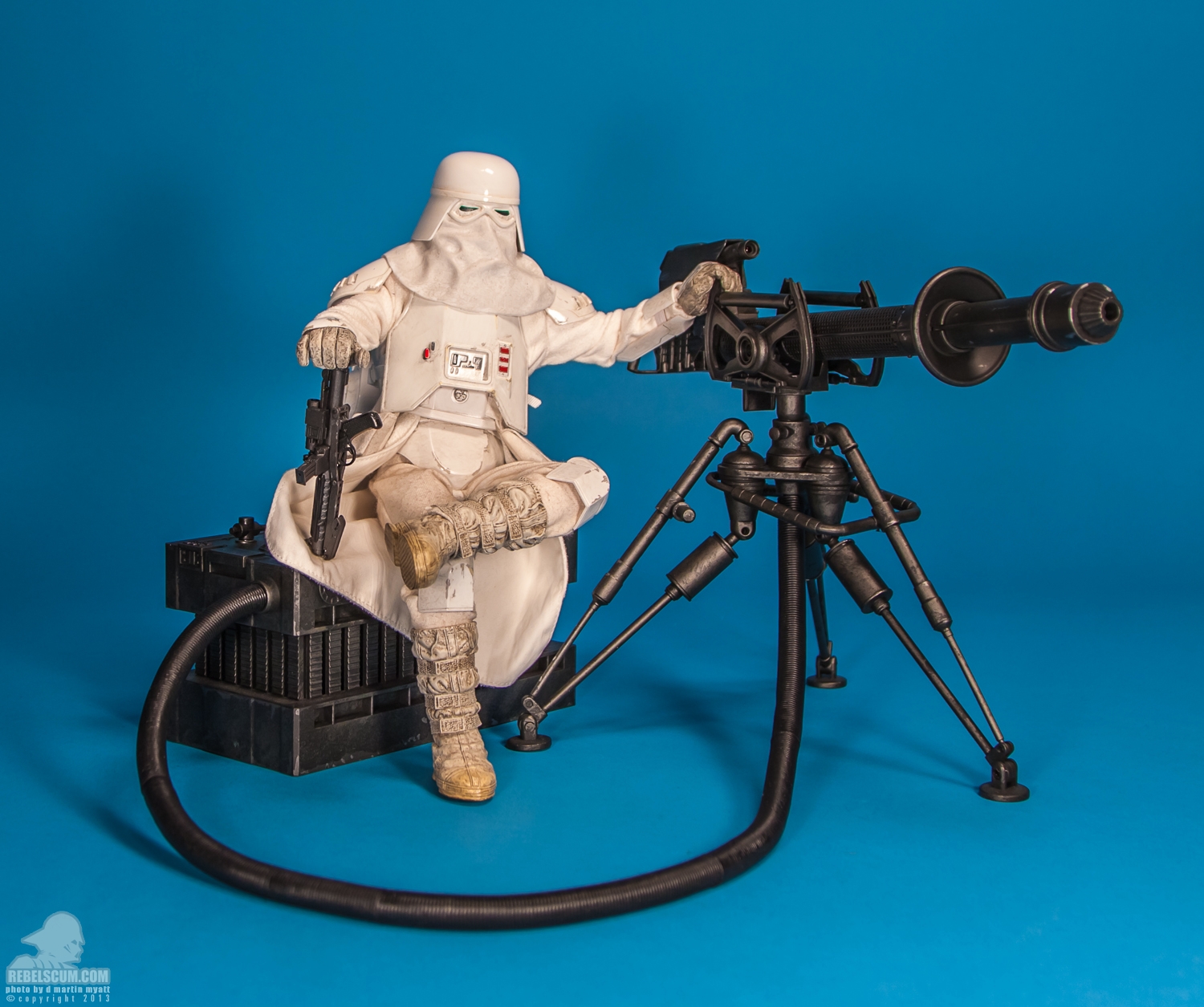 Snowtrooper_Militaries_Of_Star_Wars_Sideshow_Collectibles-17.jpg