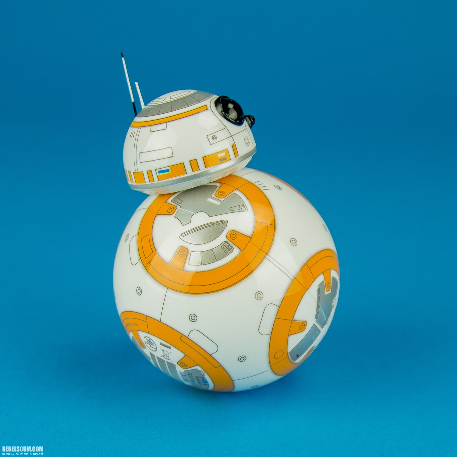 BB-8-App-Enabled-Droid-Sphero-002.jpg