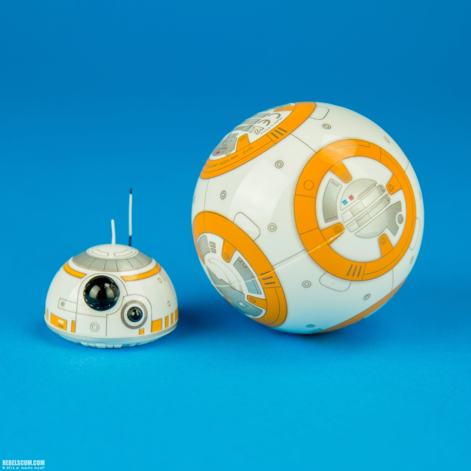 BB-8-App-Enabled-Droid-Sphero-009.jpg